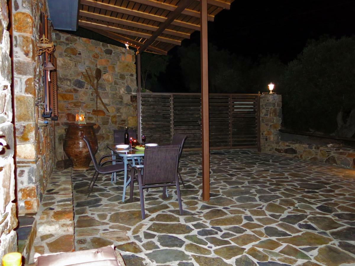 "Pefkopetro" Traditional House Keramoti  Exterior photo
